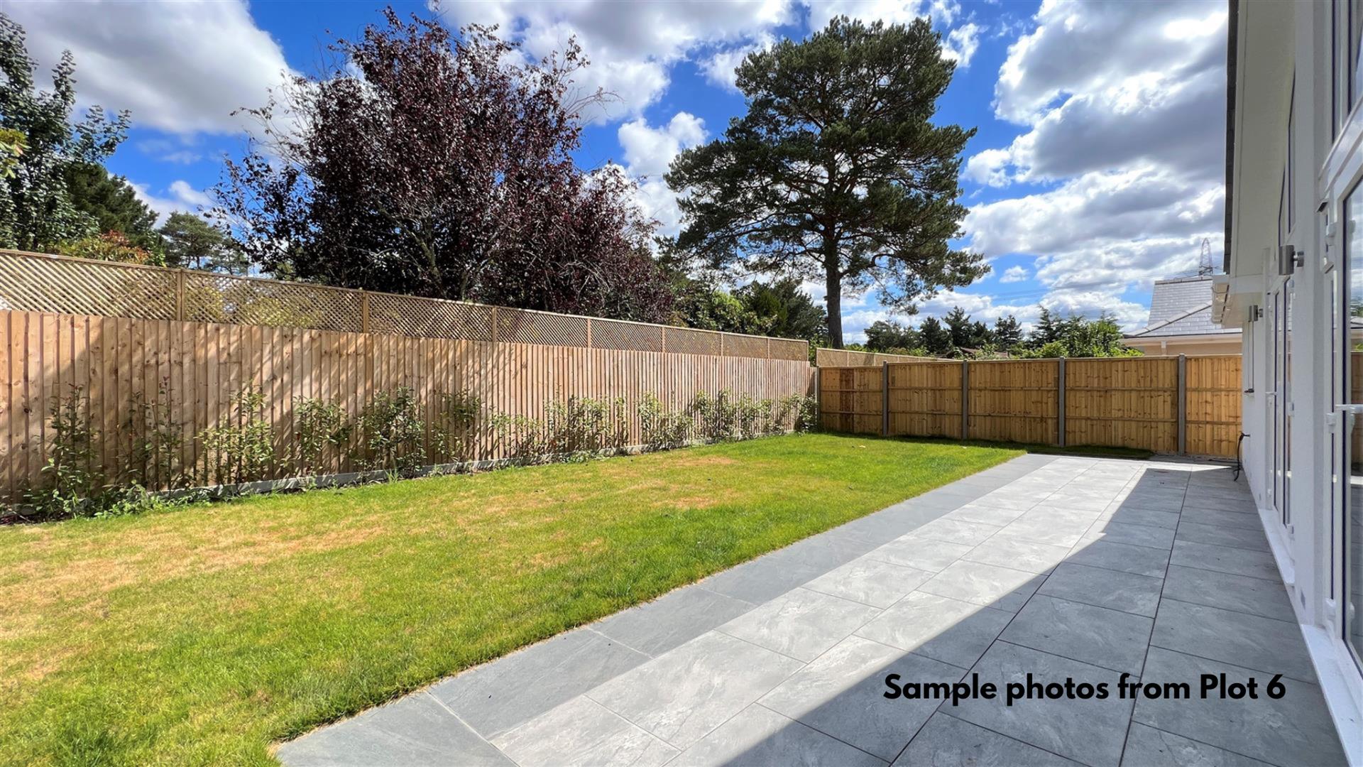 3 Bedroom Bungalow Woodlinken Drive, Verwood